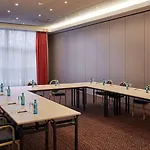 Hotel H+ Leipzig-halle 4*