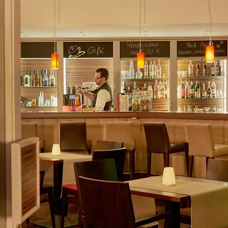 Hotell H+ Leipzig-halle 4*