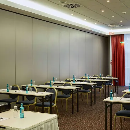 Sunday Hotel Leipzig-Halle Hotel