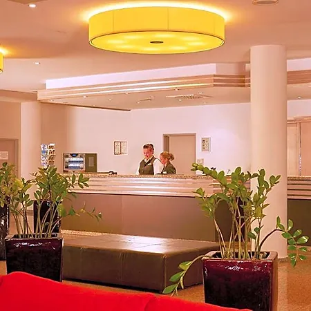 Sunday Leipzig-halle Hotel 4*