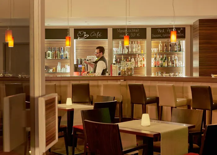 Hotel H+ Leipzig-halle 4*