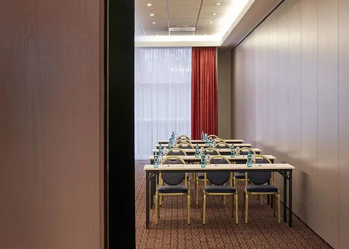 H+ Leipzig-halle Hotel 4*