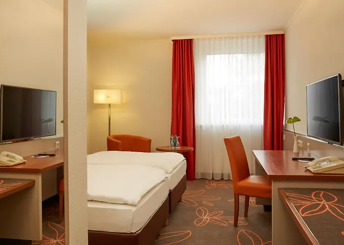 Hotel H+ Leipzig-halle 4*